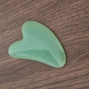 Green Gua Sha Facial Tool Brand New